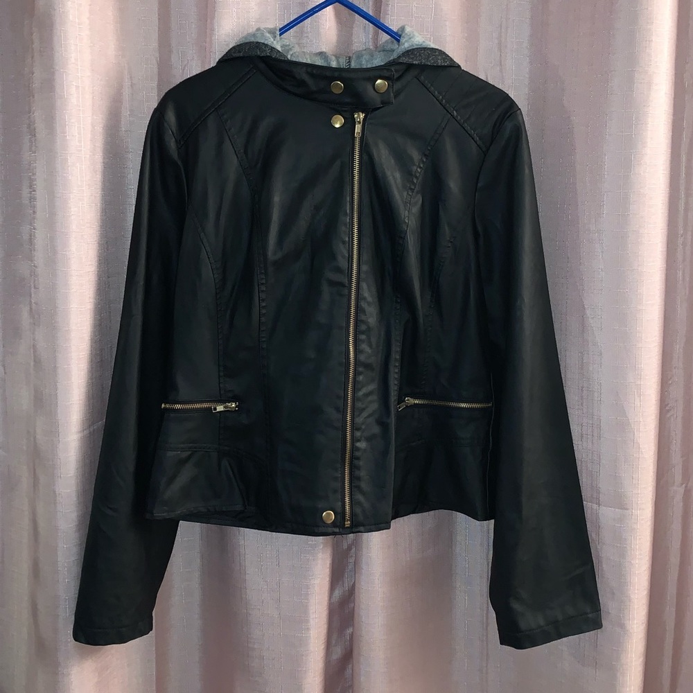 Wet seal black faux leather jacket hooded gold